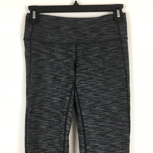 Athleta chataranga Capri space dye Gray cropped legging pants - Picture 4 of 6